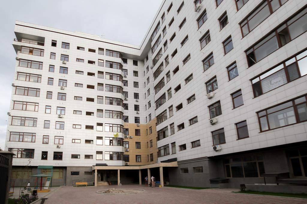 Oscar'S Apartments Bishkek Exterior photo